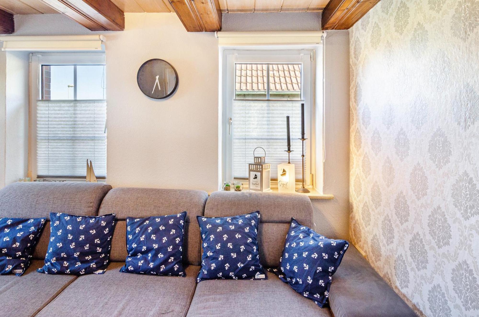 Ferienhaus Segelboot Krummhörn エクステリア 写真